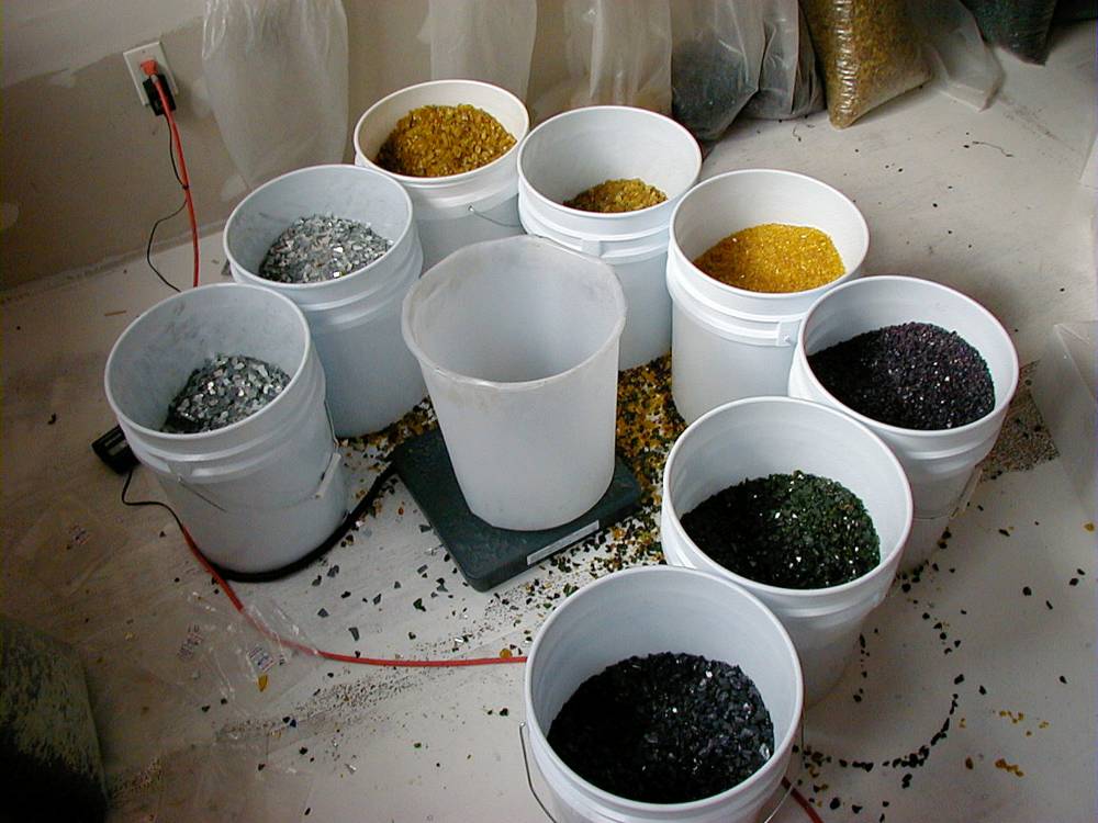 8 different color components were combined.